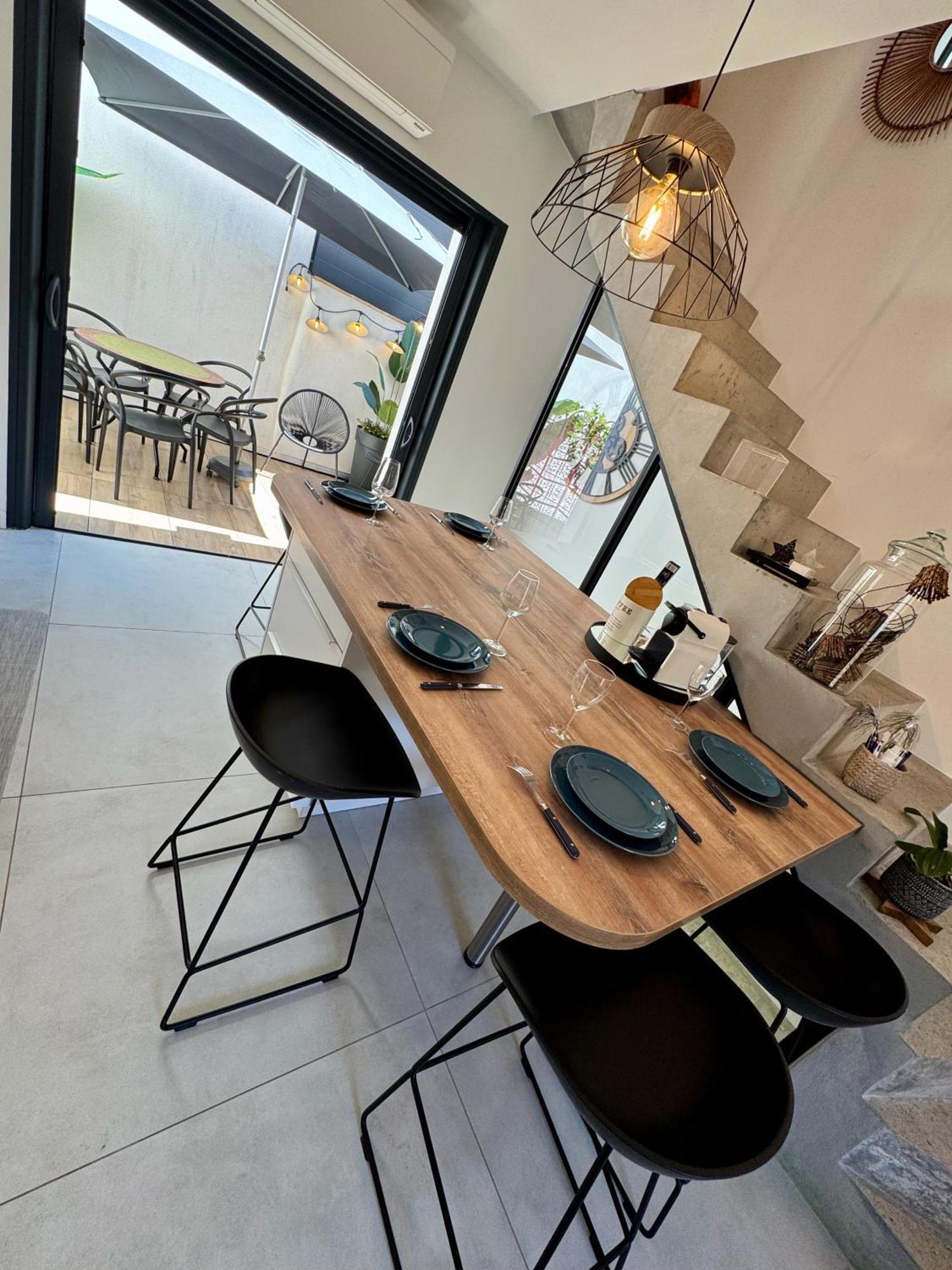 Maison de village rénovée ! Le Grau-du-Roi Extérieur photo